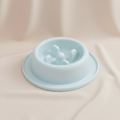 Gamelle bleue fond beige